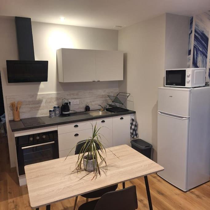 Appartement T1 Bis Avec Balcon Vendeuvre-sur-Barse エクステリア 写真